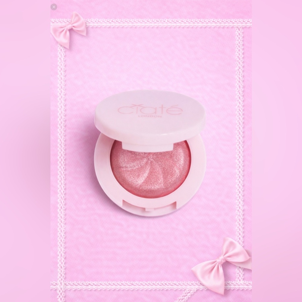 Ciaté London Glow-To Illuminating Blush | Luminous Radiant in perfect match